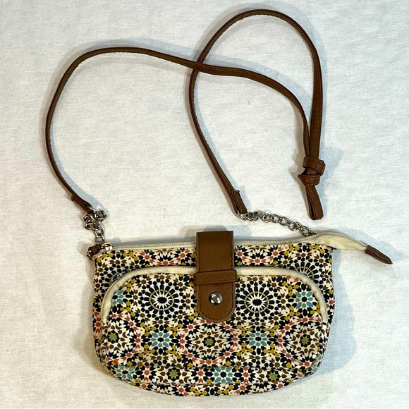 Handbags - [BUY 3 FOR $25] Small colorful shoulder bag crossbody zippered compartments.